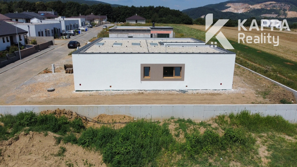 PREDANÉ | 4 izb. rodinný dom A | Trenčianske Jastrabie