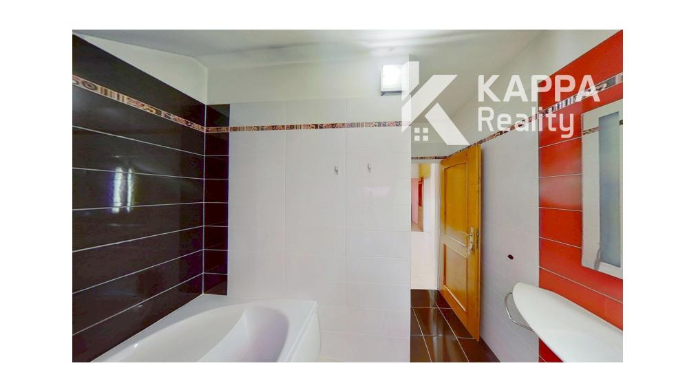 Veľký 3 izbový byt | 81 m2 | Nová Dubnica, P.O. Hviezdoslava