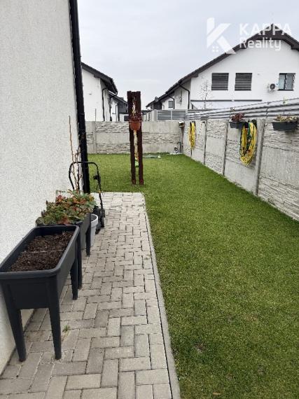 Novostavba | 4 izb. so záhradou, zariadený | Hviezdoslavov