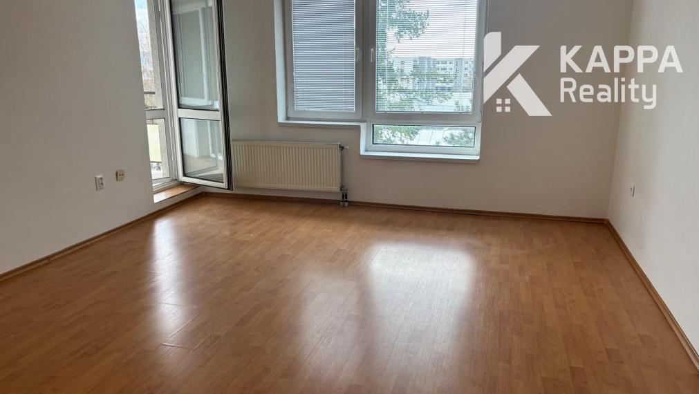 Na prenájom 3 izbový byt | 95 m2 | Trenčín | 2 balkóny