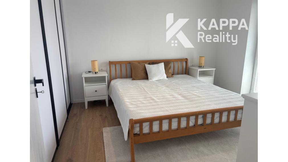 Na prenájom 2i. byt  | 63 m2 | Dlhé Hony, Trenčín, zariadený