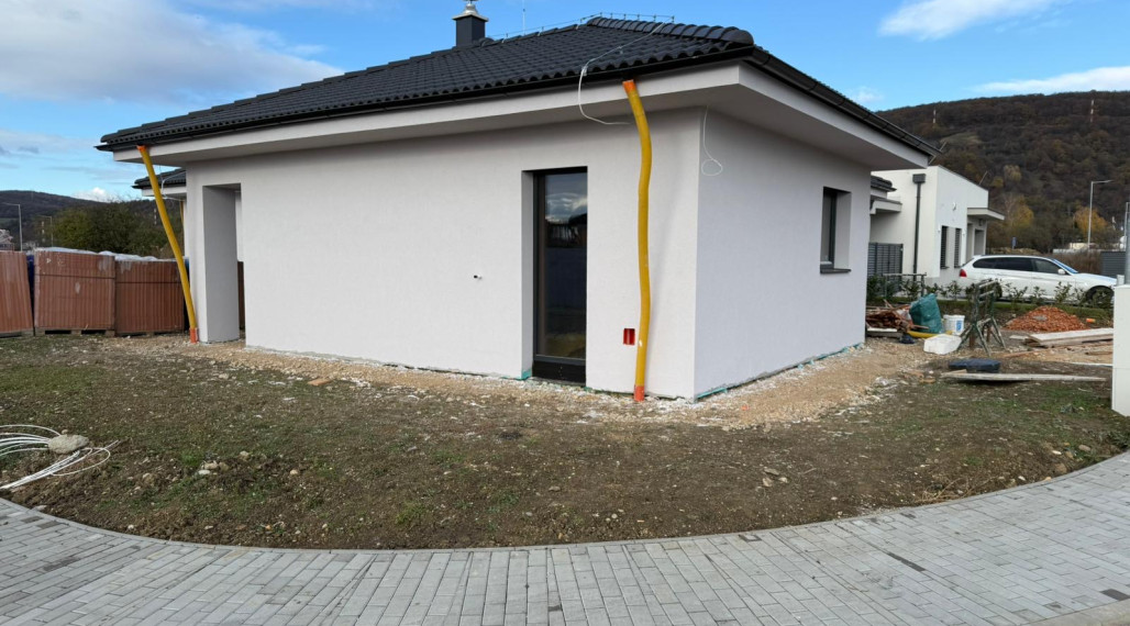 Novostavba | rodinný dom, garáž | pozemok 539 m2 | Trenčín