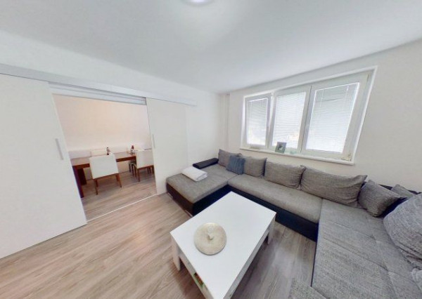 Na predaj pekný 3+1 izb. byt, Trenčín, SIHOŤ II, Považská ul.